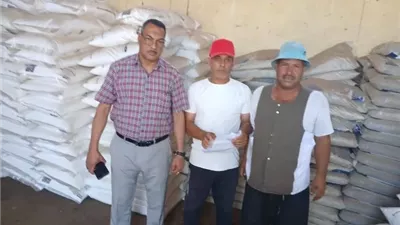 متابعة توزيع الأسمدة المدعمة بجمعية فرهاش حوش عيسى وايتاى