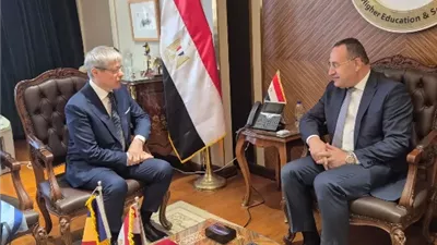 داتشيان تشيولوش يختتم زيارة رسمية إلى مصر