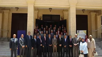 برنامج تدريبي متكامل لإعداد المرشحين لشغل منصب رئيس جامعة