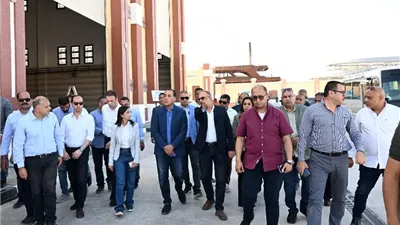 رئيس الوزراء يتفقد أعمال تطوير ميناء رشيد بتكلفة استثمارية تصل 600 مليون جنيه