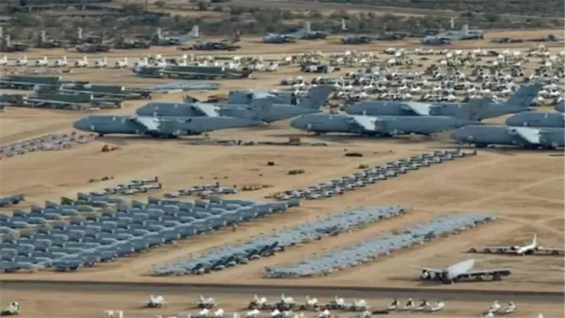 قاعدة العديد