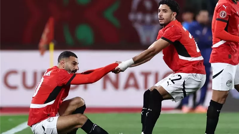 محمد صلاح وعمر مرموش