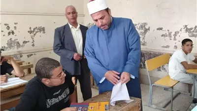 هدوء وانضباط بلجان الثانوية الأزهرية للقسم الأدبي بالمنيا