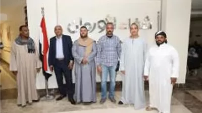 وفد مدينة قفط يدعم الأطفال محاربى السرطان بالأقصر