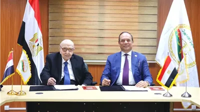 توقيع مذكرة تفاهم بين النيابة الإدارية والمركز العربي للبحوث القانونية والقضائية