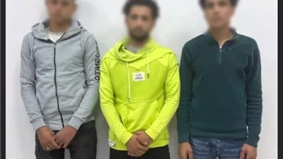 الداخلية تضبط 3 أشخاص بتهمة تصوير فيديو ساخر فوق منبر بالمنصورة