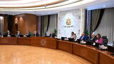 مدبولي يهنئ الرئيس والشعب المصري بالعام الهجري الجديد