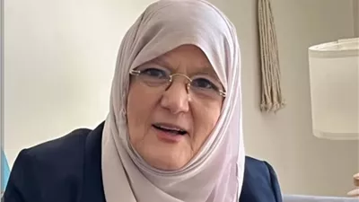 شمس البارودي برفقة زوجها الراحل بصورة من دولاب الذكريات