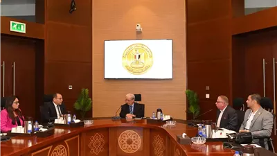 نائب رئيس الوزراء يتابع مستجدات تنفيذ المشروع القومي لتطوير صناعة الغزل والنسيج
