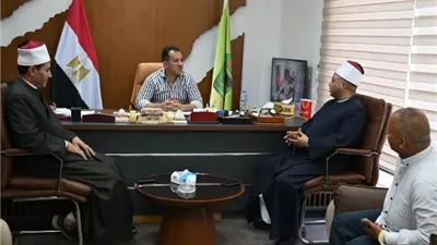 خطوة هامة من رئيس جهاز العاشر بشأن ملف دور العبادة فى المدينة بالأرقام