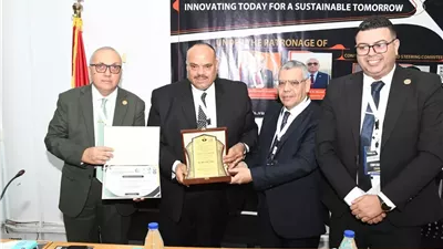 انطلاق المؤتمر الأول للابتكار الهندسي والاستدامة بجامعة القناة