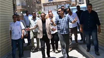 تفاصيل زيارة قيادات هيئة المجتمعات لمشروعات العاشر من رمضان.. بالصور