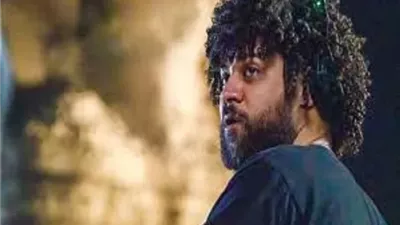 مخرج راسم ماهر يستغيث بسبب قلة العمل 