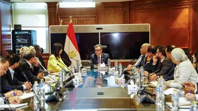 وزيرالتخطيط يترأس اجتماعا لبحث استعدادات المهرجان الدولي لريادةالأعمال