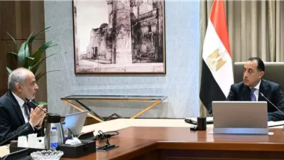 مدبولى يتابع مخطط تطوير منطقة نزلة السمان