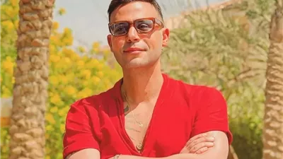 محمد إمام يحتفل بتصدر 