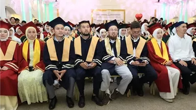 «نور-مبارك»تحتفل بتخريج دفعة جديدة من طلابها للعام ٢٠٢٥/ ٢٠٢٦م