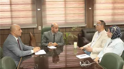 تعزيز التعاون مع نقابة الاجتماعيين و تير دي زوم- مصر بجامعة أسيوط