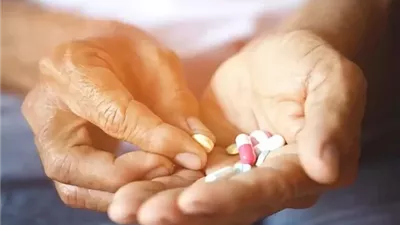 خبراء يكشفون المكملات الغذائية التي يحتاجها كبار السن