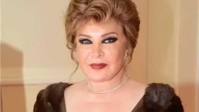 صفية العمري: صلاح السعدني صفعني مرتين على وجهي بكواليس 
