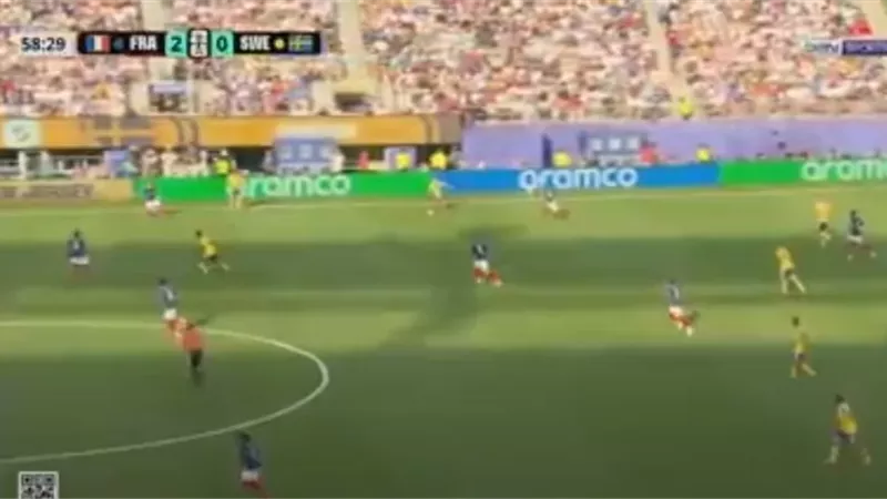 فرنسا والسويد