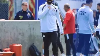 الإصابة تطارد محمد صلاح قبل مباراة مصر وأستراليا