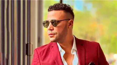 محمد إمام يحتفل بتأهل المنتخب المصري لدور الـ 16
