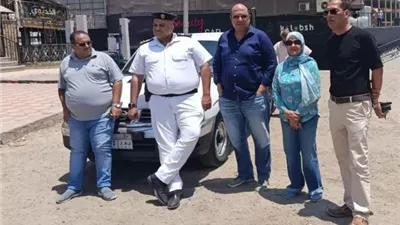 جهاز 15 مايو يزيل تعديات على أراضى الدولة وزراعة مخالفة بالمدينة.. صور