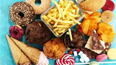 احذر هذه الأطعمة .. قد تؤثر سلبًا على قوة مناعتك