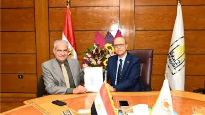لمنشاوي يستقبل رئيس جامعة أسوان لبحث تعزيز التعاون الأكاديمي