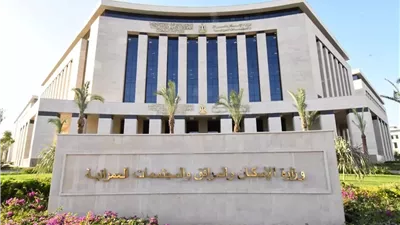 وزيرة الإسكان تتابع سير العمل بالمشروعات الخدمية والتنموية
