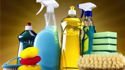 لا تخلط منظفات الكلور مع الأحماض أو الأمونيا .. خبير يوضح المخاطر