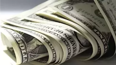 الدولار يقفز لأعلى مستوى في أسبوع مع تصاعد التوترات