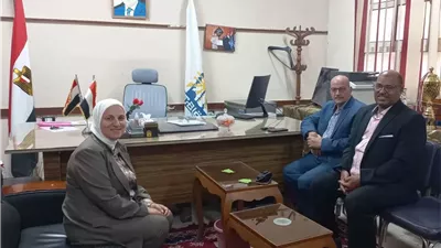 مدير تعليم القاهرة: لا تهاون في الانضباط.. والمتابعة مستمرة حتى نهاية امتحانات الثانوية العامة