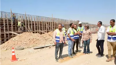 رئيس السويس الجديدة تتابع مشروعات البنية الأساسية
