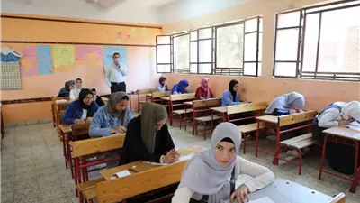التعليم تتخذ إجراءات قانونية ضد المسؤول عن تصوير امتحان الرياضيات البحتة