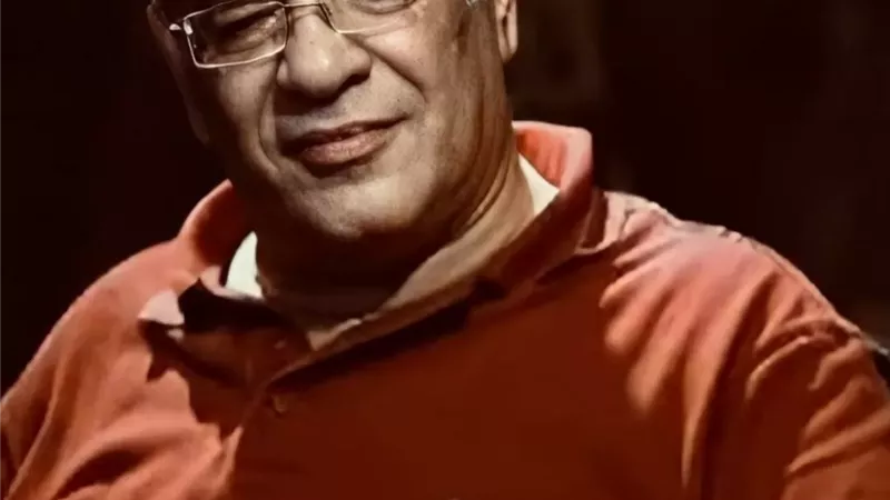 الفنان الكبير صلاح