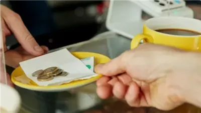 أمين الفتوى يوضح حكم الحصول على الإكرامية