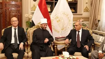 وزير الأوقاف يهنئ رئيس محكمة النقض بمناسبة توليه منصبه الجديد