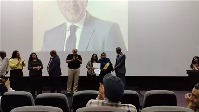 المعهد العالي للسينما يكرم الإعلامي د. عمرو الليثي