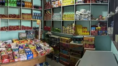 بعد سداد الإيجار .. الأمل في بضاعة جديدة
