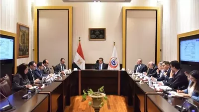 الصحة تناقش اشتراطات تجديد ترخيص مزاولة مهنة الطب كل 5 سنوات