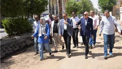 محافظ الأقصر يتفقد مشروعات تطوير البنية التحتية بالمدينة