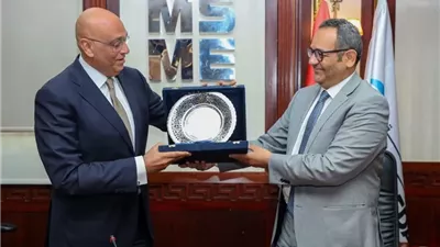 جهاز تنمية المشروعات يكرم باسل رحمي ويعلن خطة المرحلة المقبلة