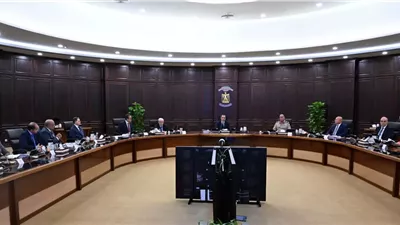 مدبولي: الحكومة تعمل على زيادة المخزون الاستراتيجي من المواد البترولية