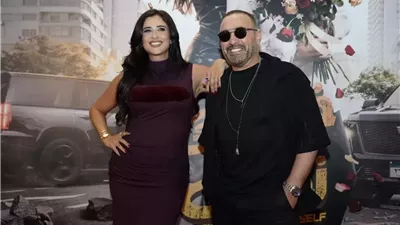 إقبال جماهيري غير مسبوق.. “خلي بالك من نفسك” كامل العدد من أول يوم عرض