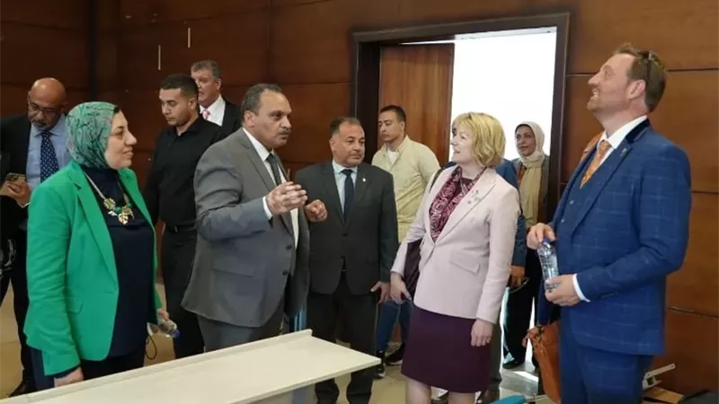 جامعة بنها الأهلية