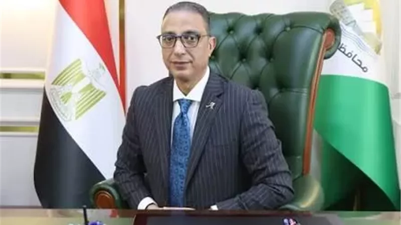 الدكتور أحمد الأنصاري،