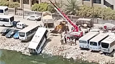 بعد تداول الواقعة.. الجهات المختصة تكشف حقيقة سقوط أتوبيس بترعة ا