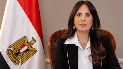 وزيرة الإسكان تتابع مشروعات المياه والصرف بـ7 محافظات